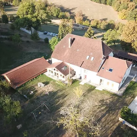 La Ferme De Montard فندق مبيت وإفطار 2*